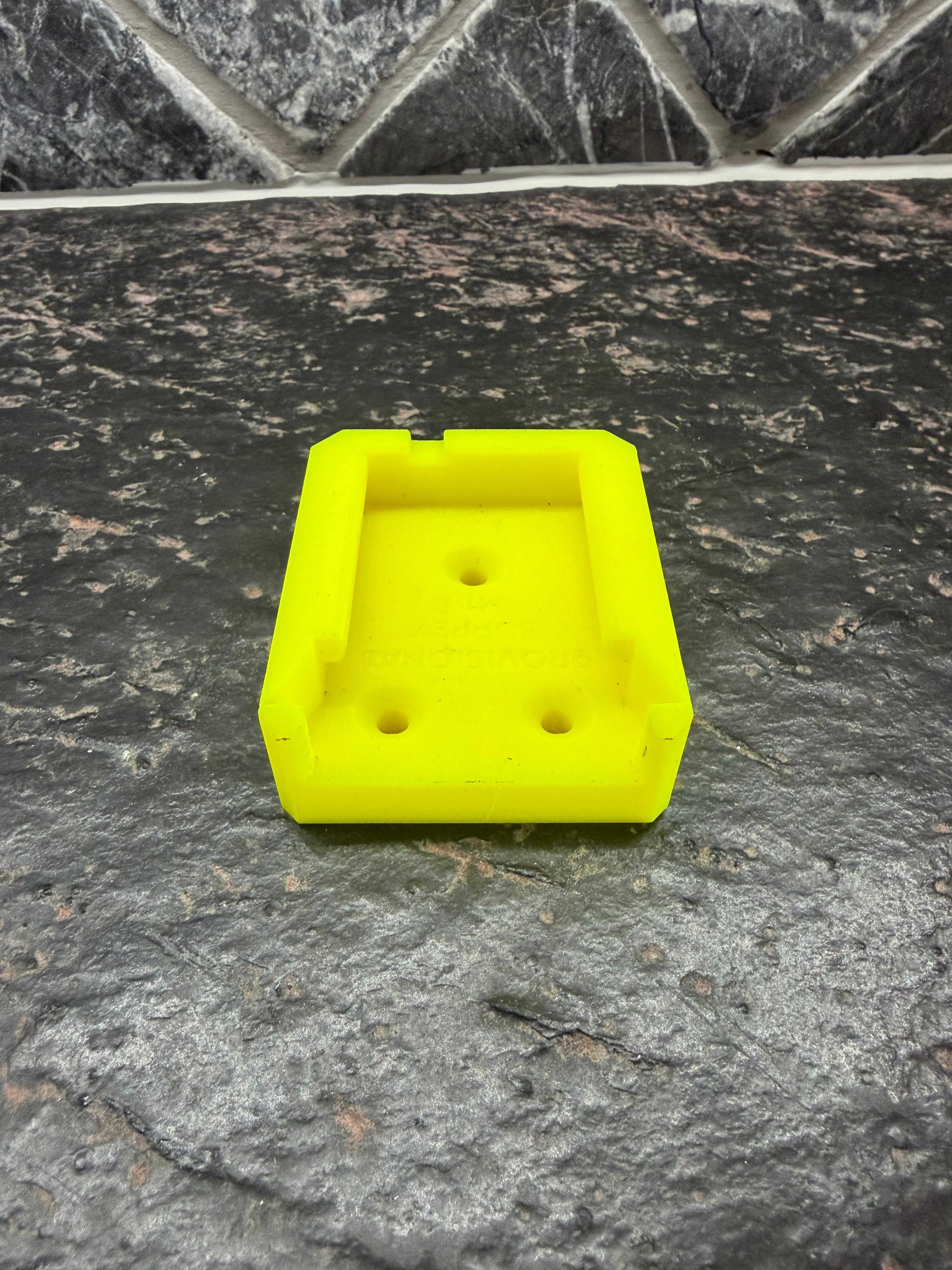 Milwaukee M18 batteriholder